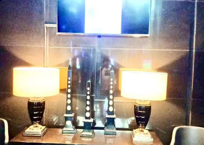 1br In Makati Prime Location Apartment *