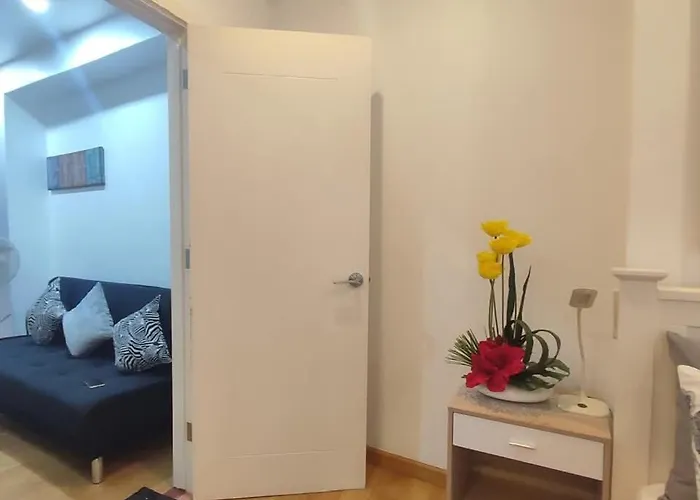 1br In Makati Prime Location Apartment *
