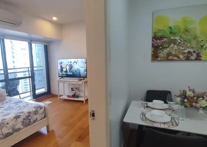 1br In Makati Prime Location Apartment *