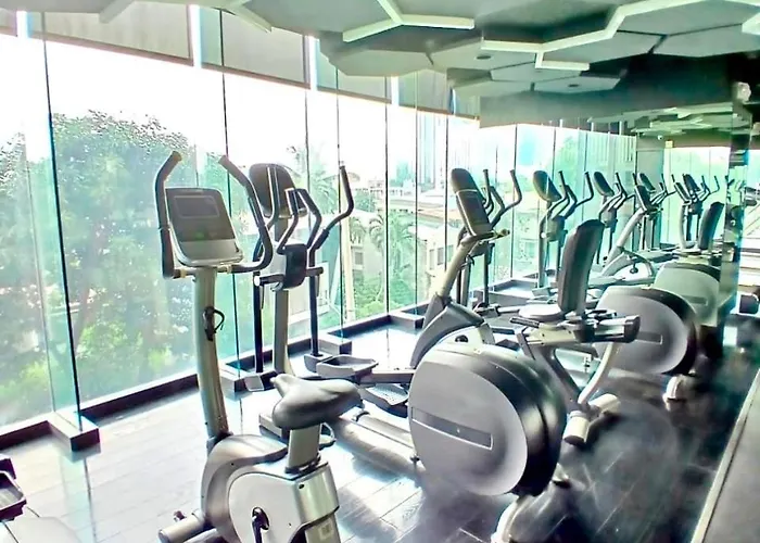 1br In Makati Prime Location Apartment Manila